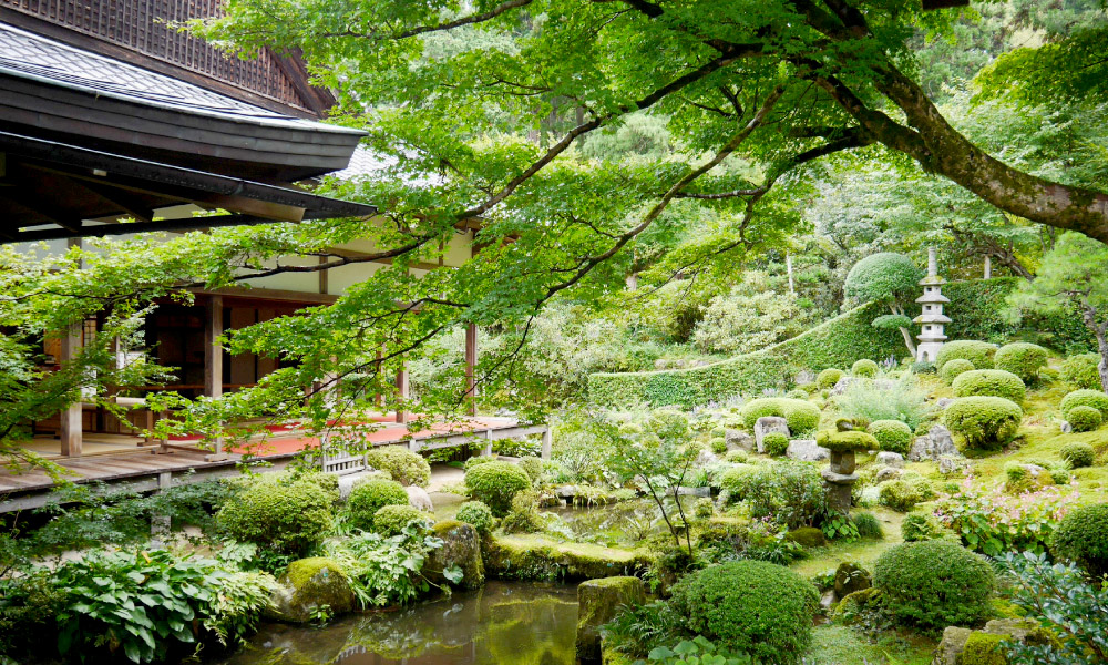 Sanzenin Temple
