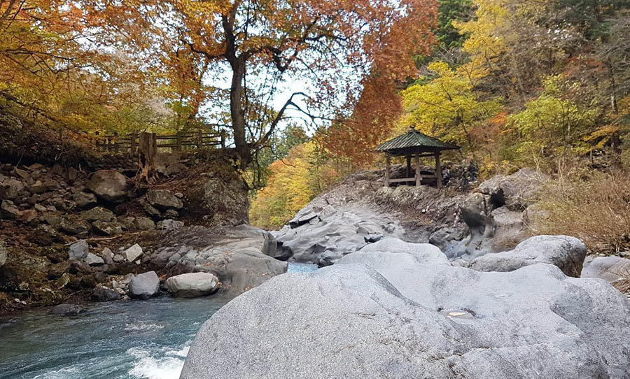 Kanmangafuchi Abyss